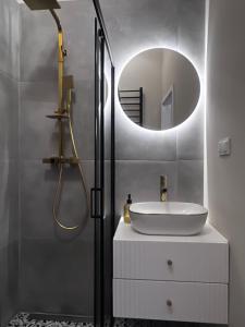 Bilik mandi di Moon Rooms