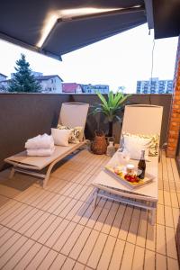 Posezení v ubytování Jacuzzi & Sauna Skyview