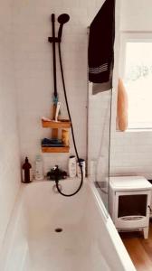 Bilik mandi di House in Drôme Provençale +10 gambar