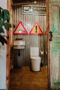 Ένα μπάνιο στο LARCADE Loft Industrial