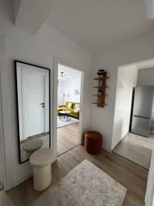 Ένα μπάνιο στο Central View Apartment +19 φωτογραφίες
