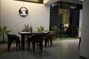 艾哈迈达巴德Hotel rk palace的相册照片