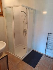 Ένα μπάνιο στο Appartement de montagne +8 φωτογραφίες