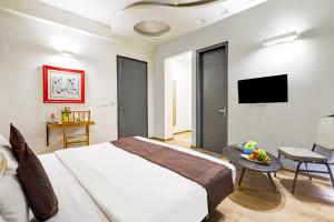 TV a/nebo společenská místnost v ubytování Hotel Wedlock Sector - 47
