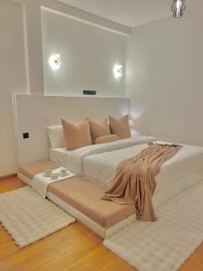 Llit o llits en una habitació de Seeming Lodge