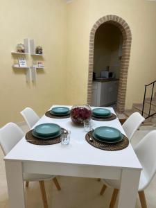 Зображення з фотогалереї помешкання Santa fe apartment у Барі