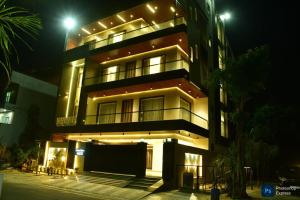 Fotografie z fotogalerie ubytování The Grand Haven v destinaci Greater Noida