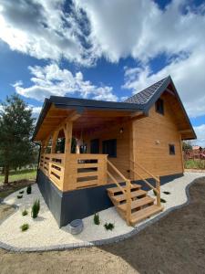 Budova, kde se prázdninový dům nachází