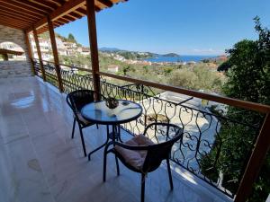 A balcony or terrace at Olive Grove View
