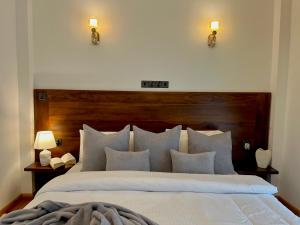 Llit o llits en una habitació de Seeming Lodge