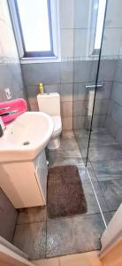Ванная комната в AFRODITI APARTMENTs