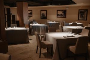Majoituspaikan Hotel Scala ravintola tai vastaava paikka