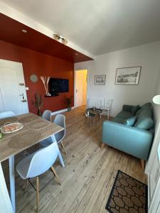 Μια τηλεόραση ή/και κέντρο ψυχαγωγίας στο Appartement 6 pers totalement rénové
