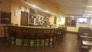 The lounge or bar area at Alojamientos A Pedra