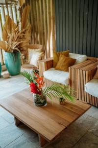 Villa Manika vue merにあるシーティングエリア