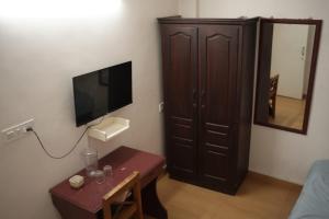 TV a/nebo společenská místnost v ubytování Xhostel hostel