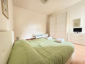Μια τηλεόραση ή/και κέντρο ψυχαγωγίας στο La Casa di Luisa - Pesaro Baia Flaminia