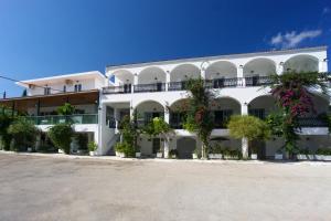 Building kung saan naroon ang hotel