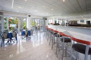 Fotografie z fotogalerie ubytování Hotel Athina v destinaci Karavomylos