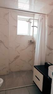 Tauese Seaview Hotel的一间浴室