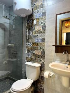 Koupelna v ubytování Grand Pyramids Inn