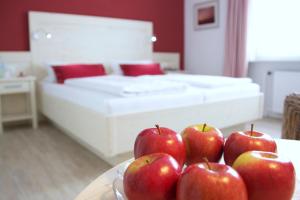 Postel nebo postele na pokoji v ubytování Mein Inselhotel
