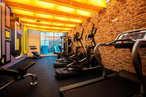 Posilňovňa alebo fitness centrum v ubytovaní Krystal Urban Guadalajara