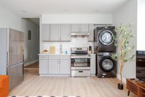 Fotografie z fotogalerie ubytování Stylish Stay in Center City, French-Japanese & Minimalist Vibes v destinaci Filadelfie + 48 fotografií