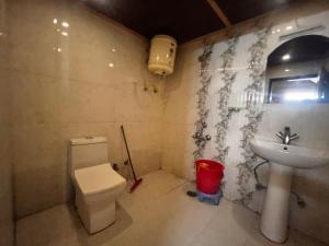 Vannituba majutusasutuses Mahiwal INN