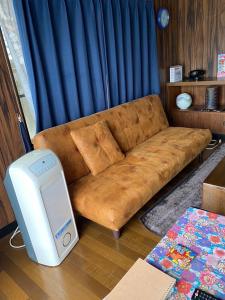 ペットと泊れる一軒家三井家みついんく平家の母屋一棟貸切的休息区
