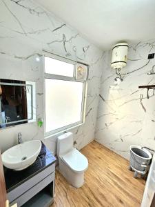 Koupelna v ubytování Hotel Kailash Residency