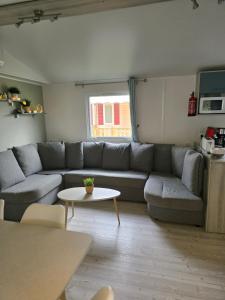 Χώρος καθιστικού στο Mobil home camping les Viviers 8 personnes