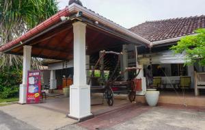 Bangunan di mana terletaknya hotel