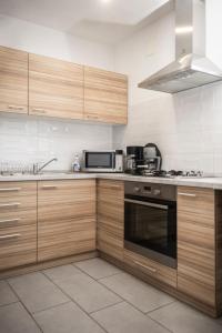 A kitchen or kitchenette at MeLuIs