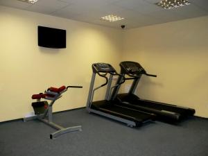 Fitness centrum a/nebo fitness zařízení v ubytování Optima Collection Troitska