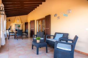 Posezení v ubytování Villa Dos Estels