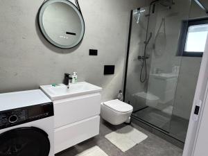 Phòng tắm tại Sunset hausbot +41 ảnh