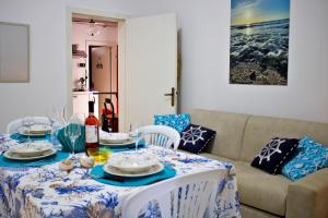 Posezení v ubytování Aria di Mare Mancaversa - Elegante Appartamento