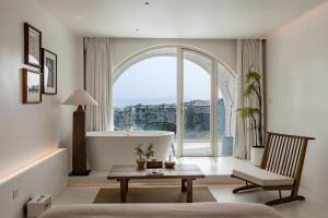 Almeta Designer Hotel的休息区