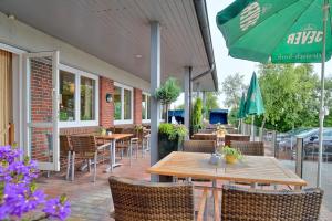 Restaurace v ubytování Zum Deichgrafen + 10 fotografií