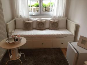 Postel nebo postele na pokoji v ubytování Privatzimmer Kippenhausen