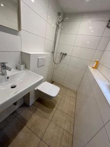 Koupelna v ubytování Apartment nähe Offenburg EuropaPark