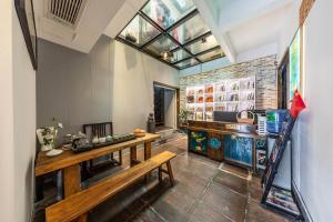 Cuina o zona de cuina de Jiuqi Tongnian High-end River View B&B