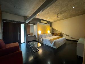 Temple Tree Retreat客房内的一张或多张床位