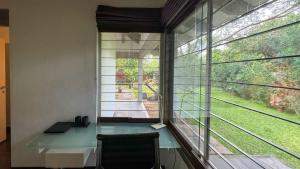 Temple Tree Retreat外面的花园