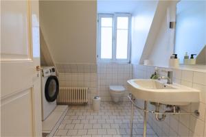 Koupelna v ubytování Quadrate Hostel Mannheim Z6 Denkmalschutz + 12 fotografií