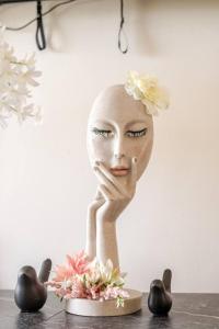 Old HarbourBellaRose at Colbeck ,Gated with Pool, Stylishly modern的相册照片