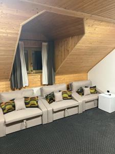 Posezení v ubytování Hotel a vinařství Sádek