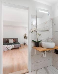 Koupelna v ubytování Apartmány Ústup