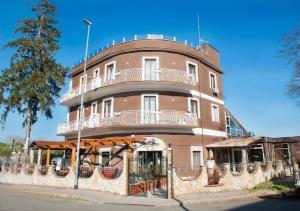 Budova, kde se hotel nachází
